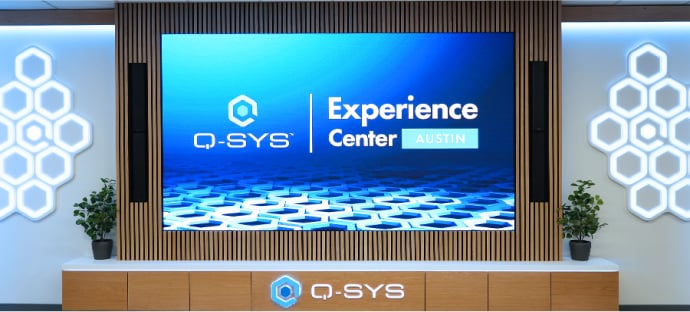 스피커가 있는 오스틴 익스피리언스 센터 디스플레이의 모습